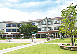 鳥取短期大学