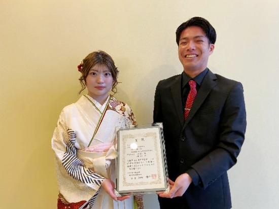学会奨励賞に輝いた青木特研