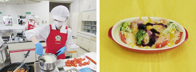 優良賞「トマトとサーモンのグラタン～ブルーベリーアクセント～」伊藤歩海さん（1年）