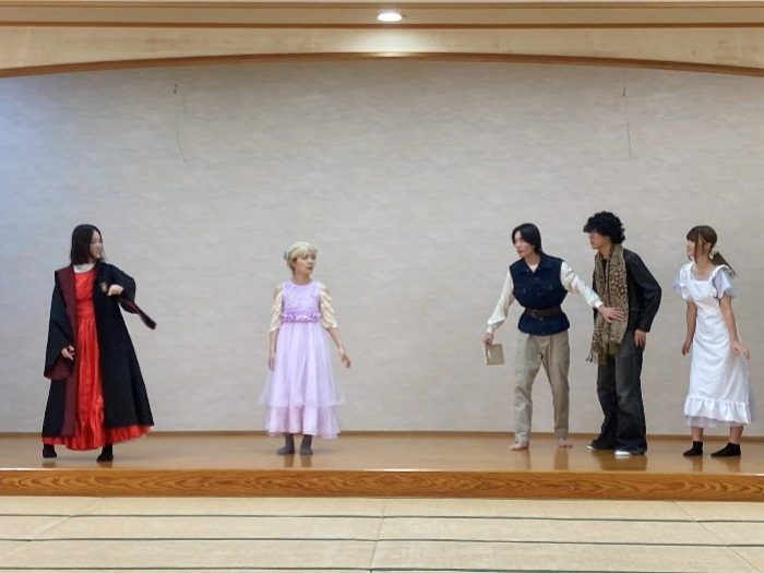 △ラプンツェルをゴーテルから助けなきゃ！