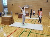 幼児教育保育学科専門科目「子どもの運動指導法」模擬指導が始まりました