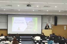 第16回 鳥取短期大学講演会を開催しました