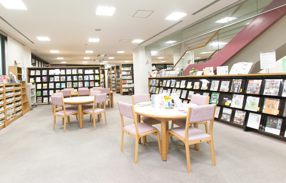 付属図書館