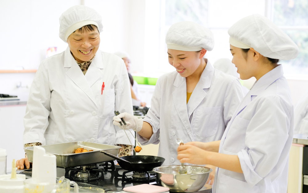 食の専門家として“プラスアルファ”を身につける!